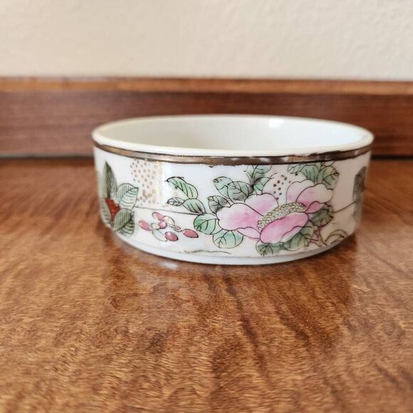 Floral chinoiserie ceramic floral cream catch all wine coaster trinket round dis - Picture 1 of 4